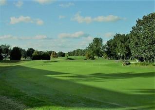 18 hole golf course