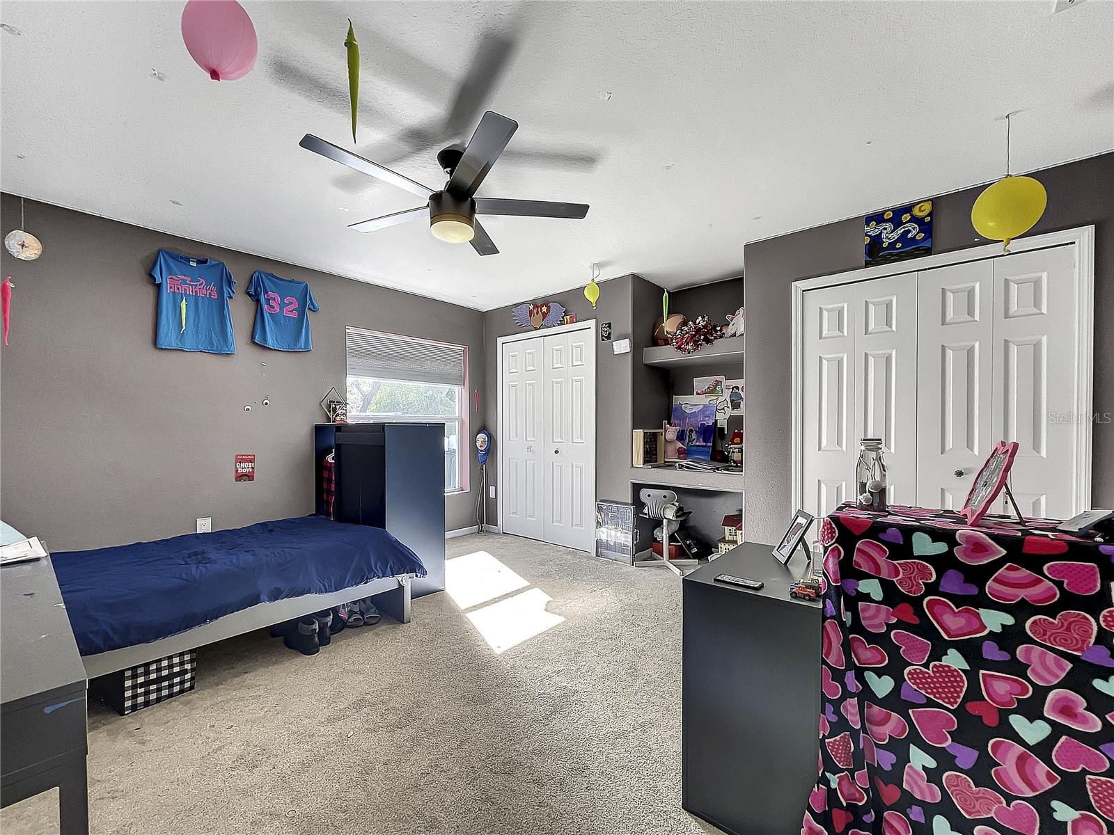 Guest bedroom 1