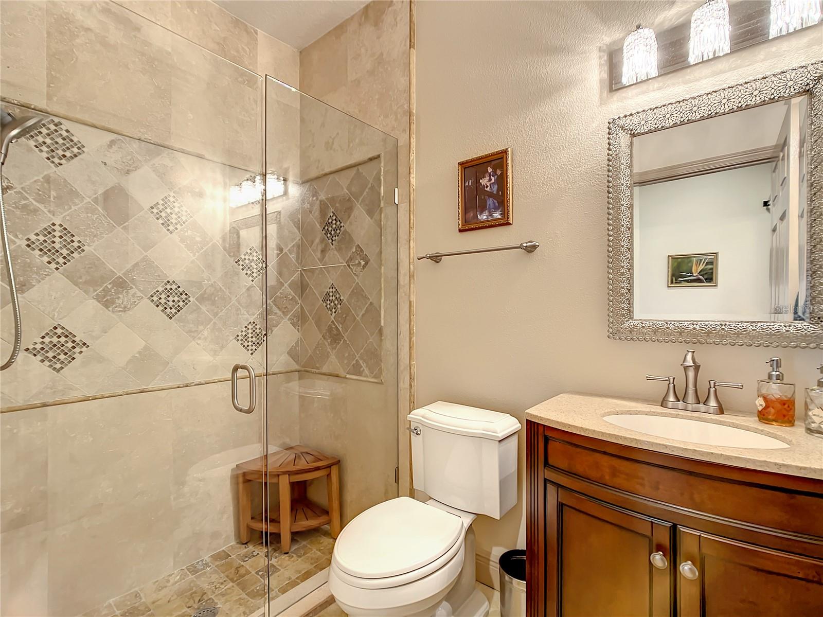 BATHROOM 2