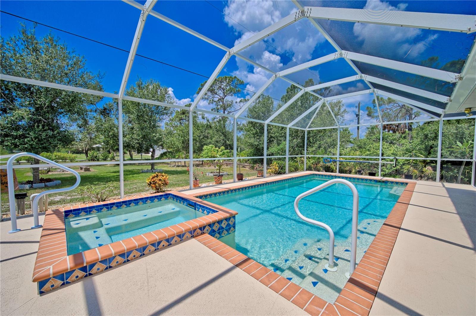 Did someone say POOL PARTY