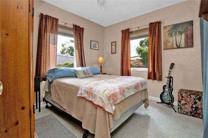 Guest bedroom