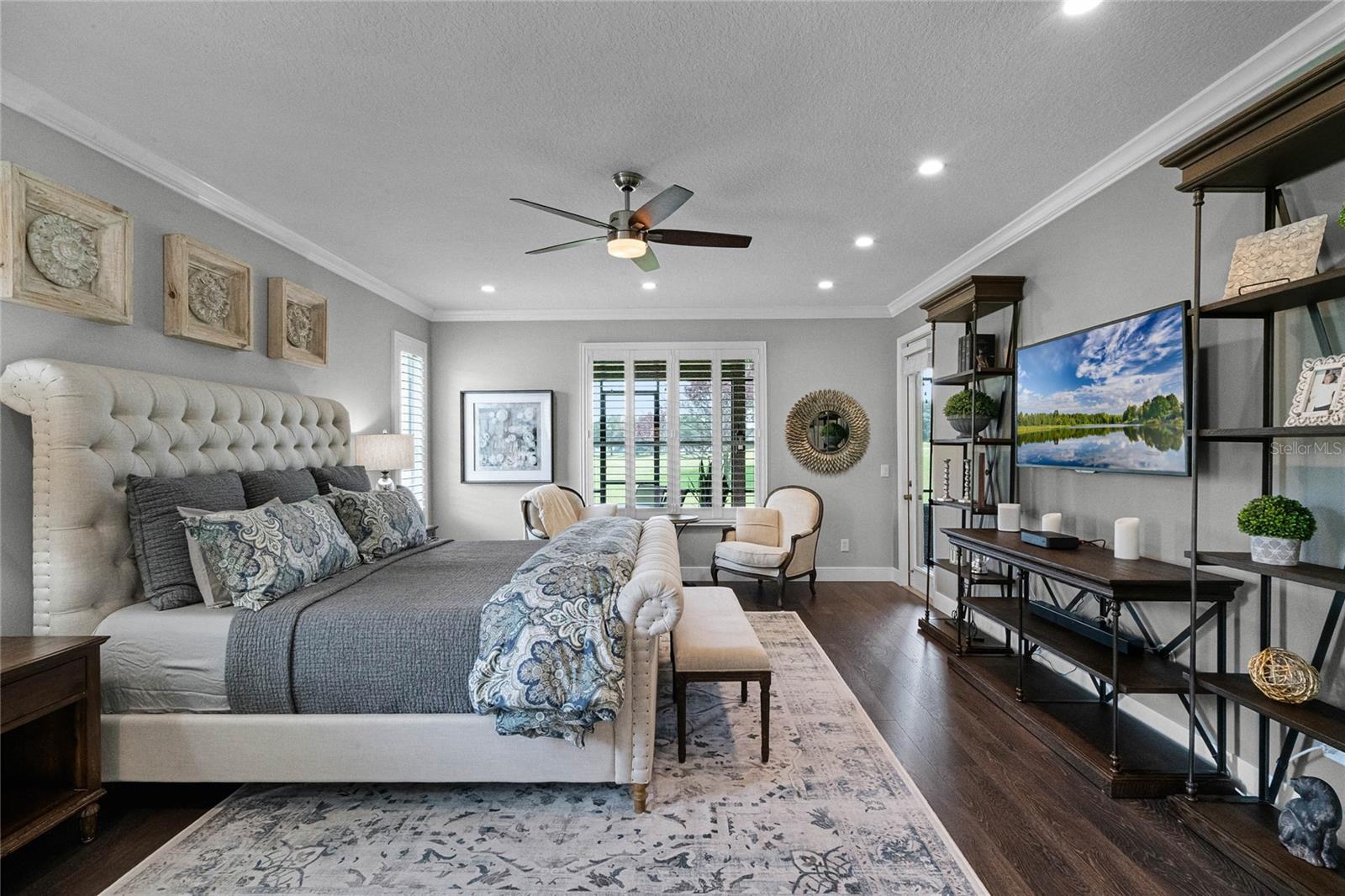 GORGEOUS PRIMARY RETREAT!