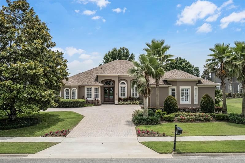 FRONT OF HOME: Pristine Landscaping