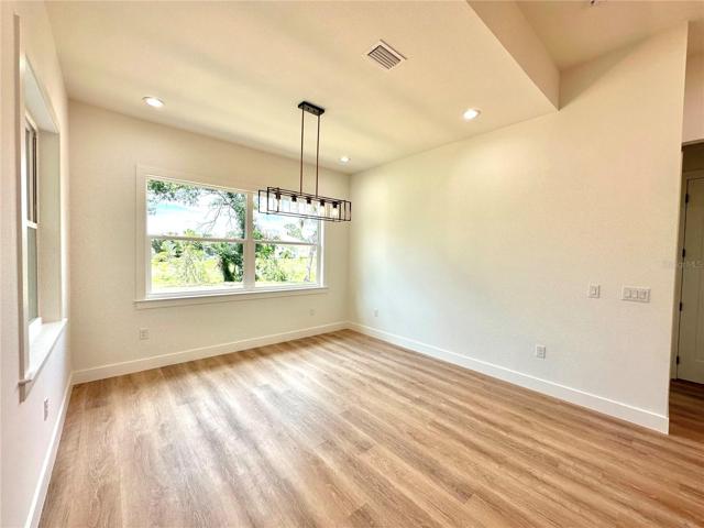 Spacious Dining Area