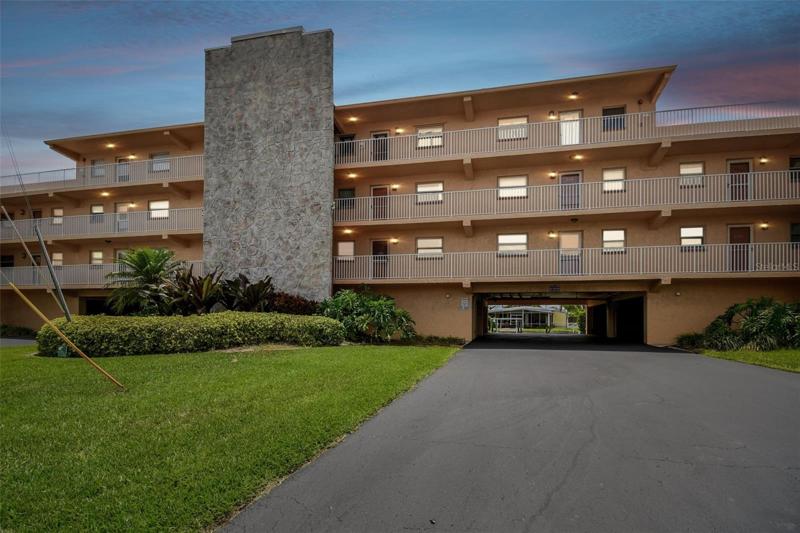 Club Capri Condo
