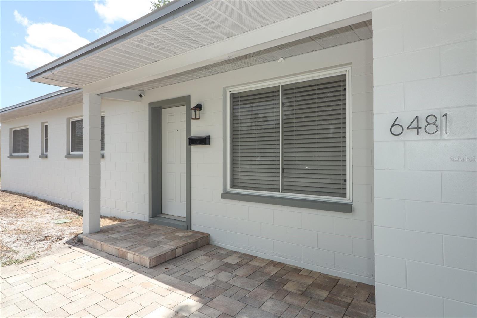 Front Porch/Patio