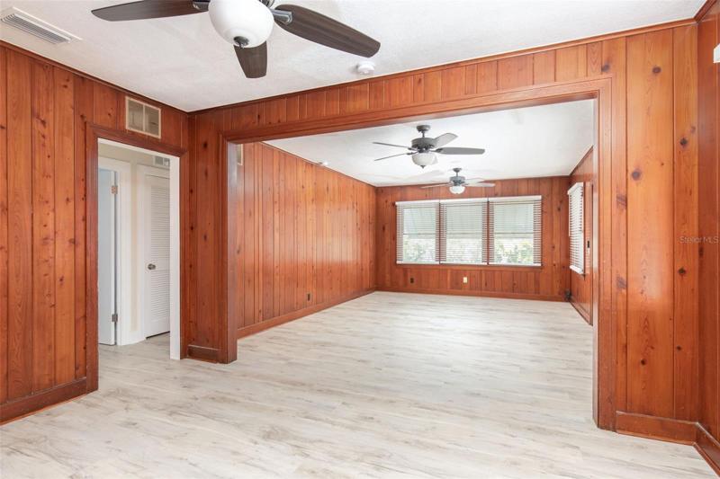 Villa - living room, dining room, hall entrance