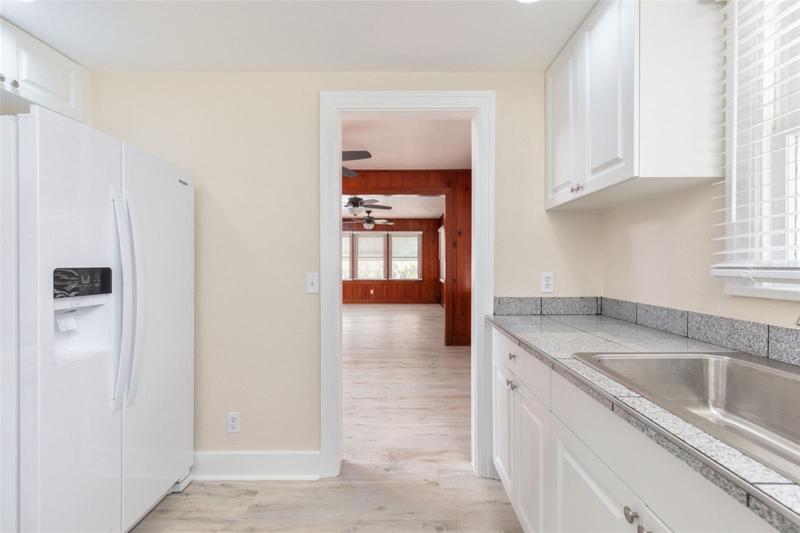 Villa - galley kitchen