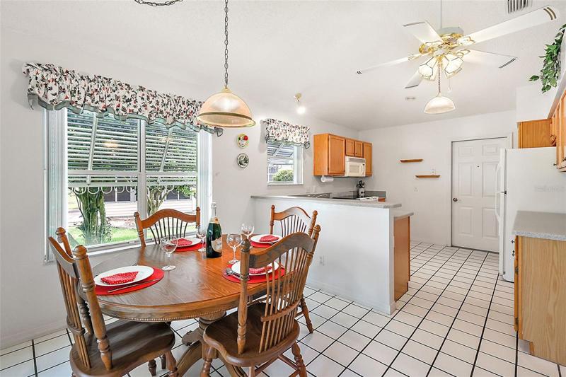 Eat in area of kitchen