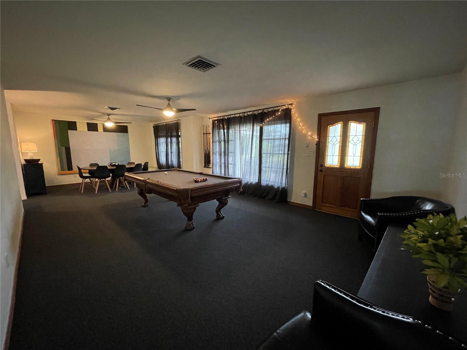 Game Room/Breakfast Nook