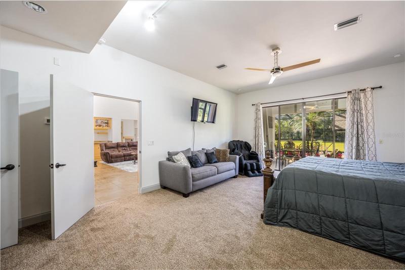 Ground Floor Master Bath
