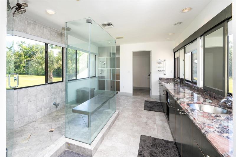 2nd Floor Master Suite bathroom