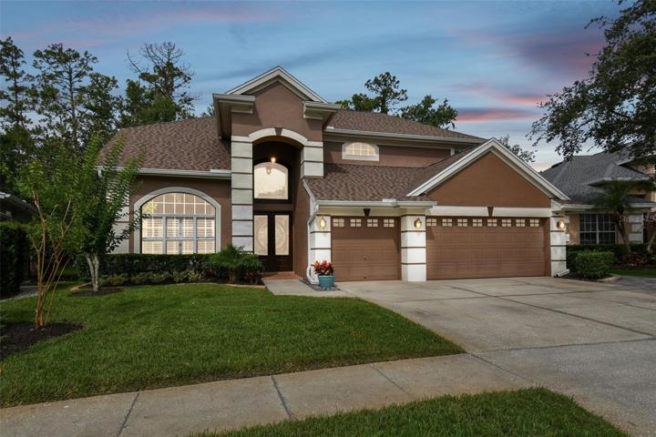 Gorgeous curb appeal.