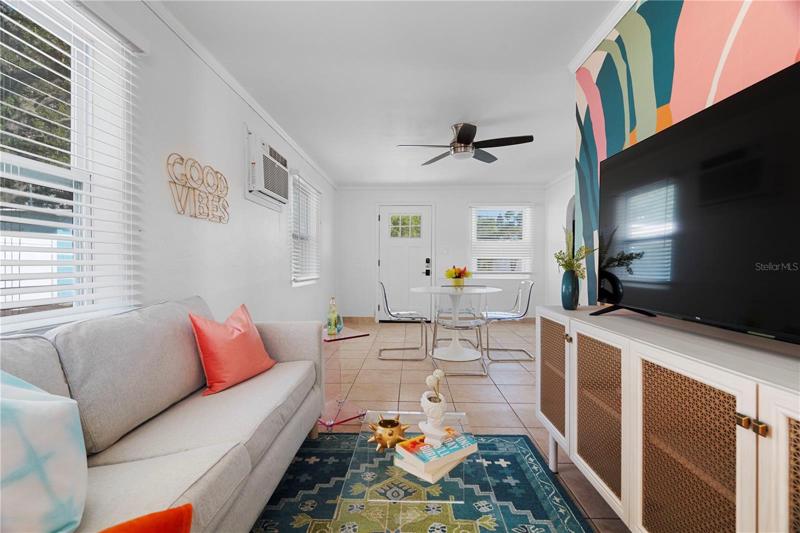 1506 Living Room