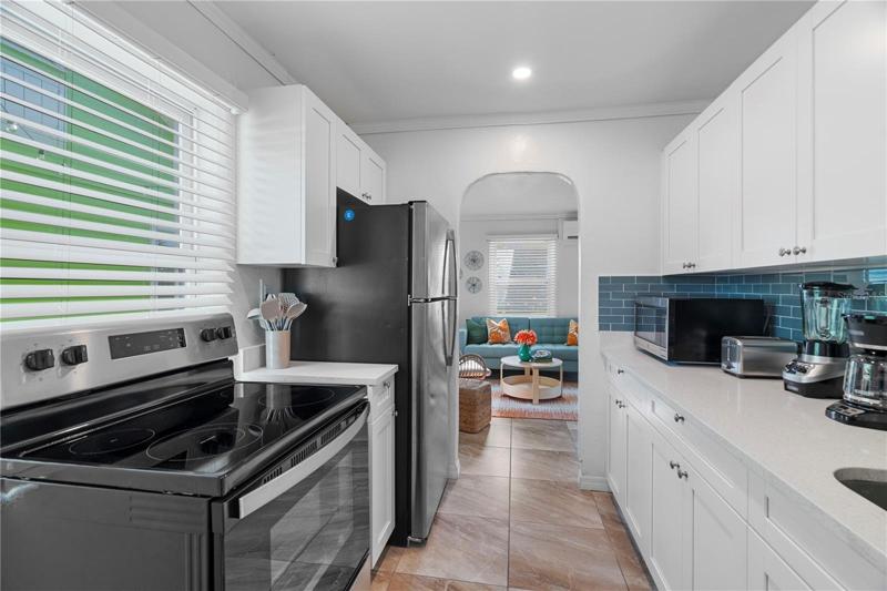 1504 Kitchen