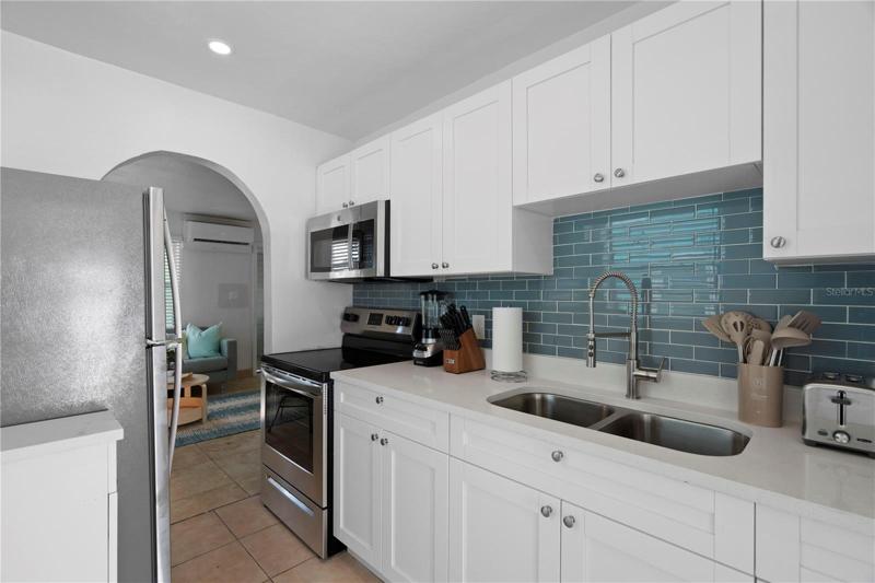 1502 Kitchen