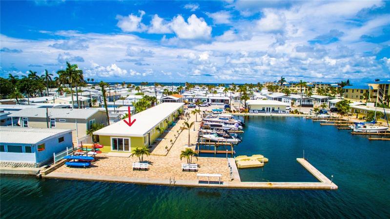Aerial Bay and Beach views!