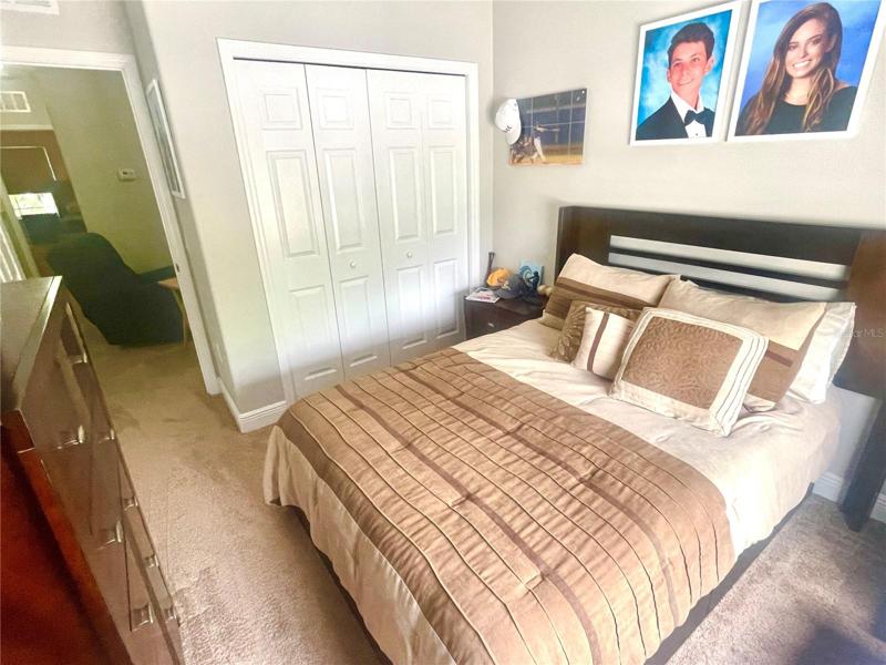 Guest bedroom