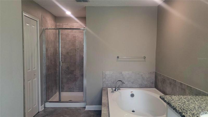 MASTER BATH 1