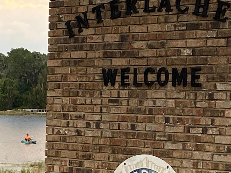 DOWNTOWN INTERLACHEN