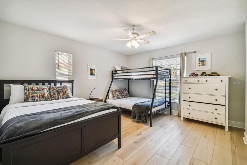 Plenty space in the 3rd bedroom