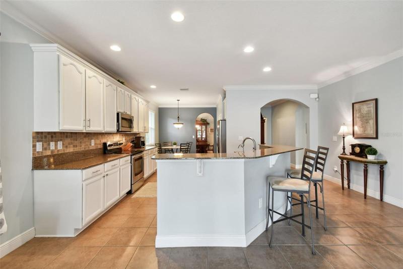 Kitchen with Island