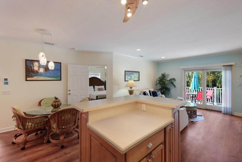 Kitchen/Dining