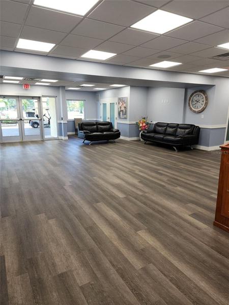 Clubhouse Lobby