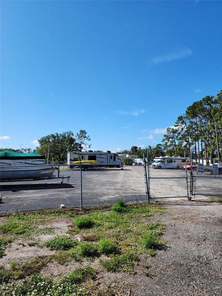 Rv &amp; Boat Storage