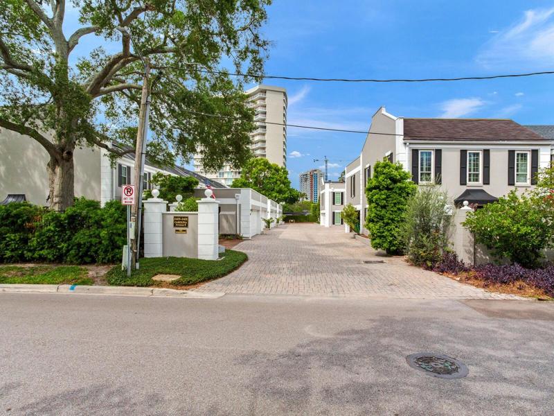 Entry into Carolina Townhomes