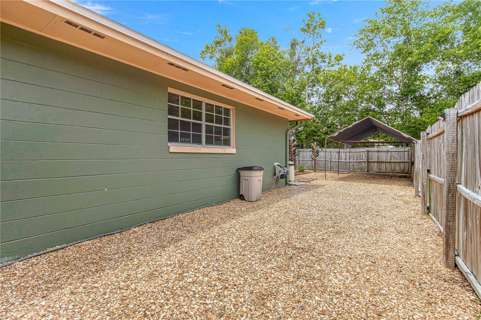 storage on side of house