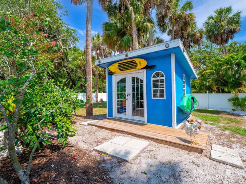Storage shed