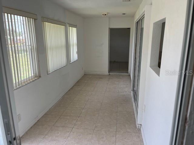 Enclosed lanai