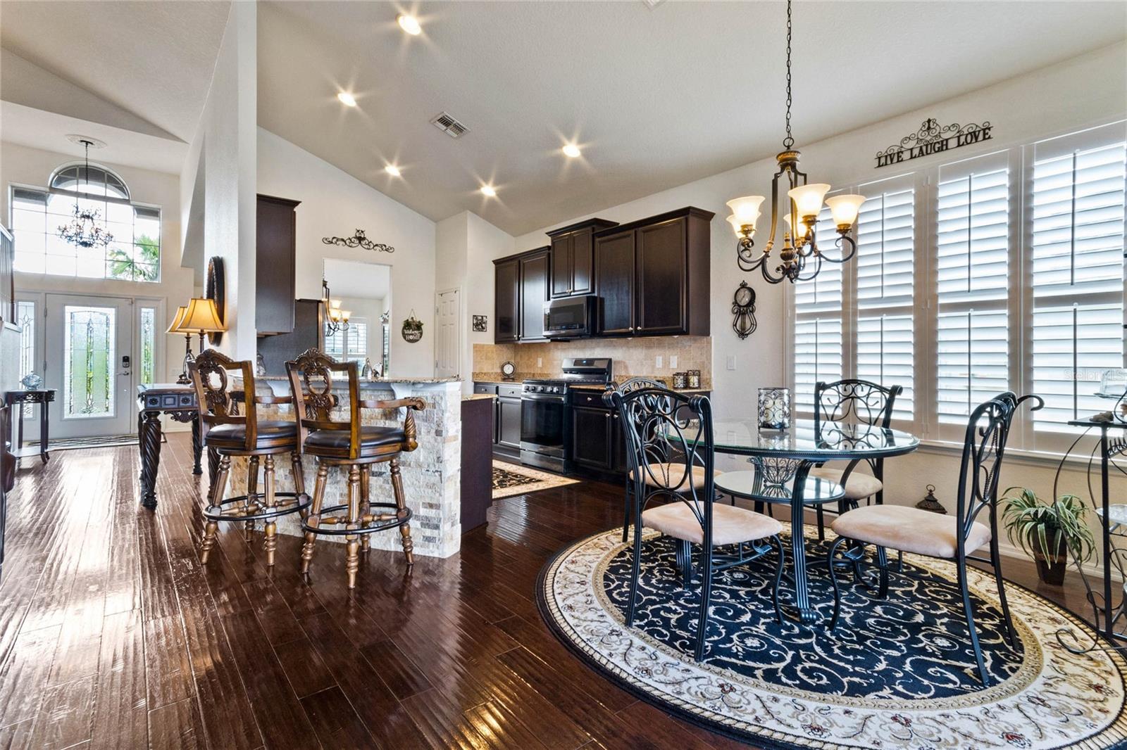 kitchen with dedicated eating space