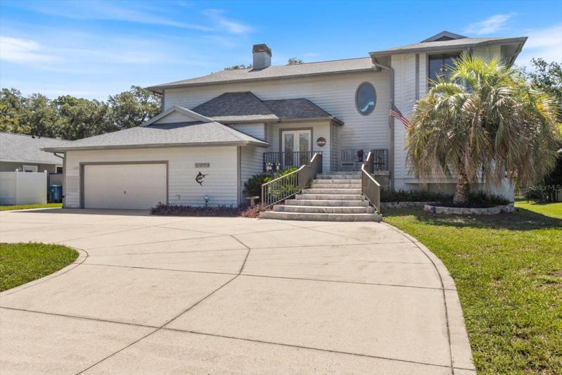 Welcome Home to Riverhaven Village