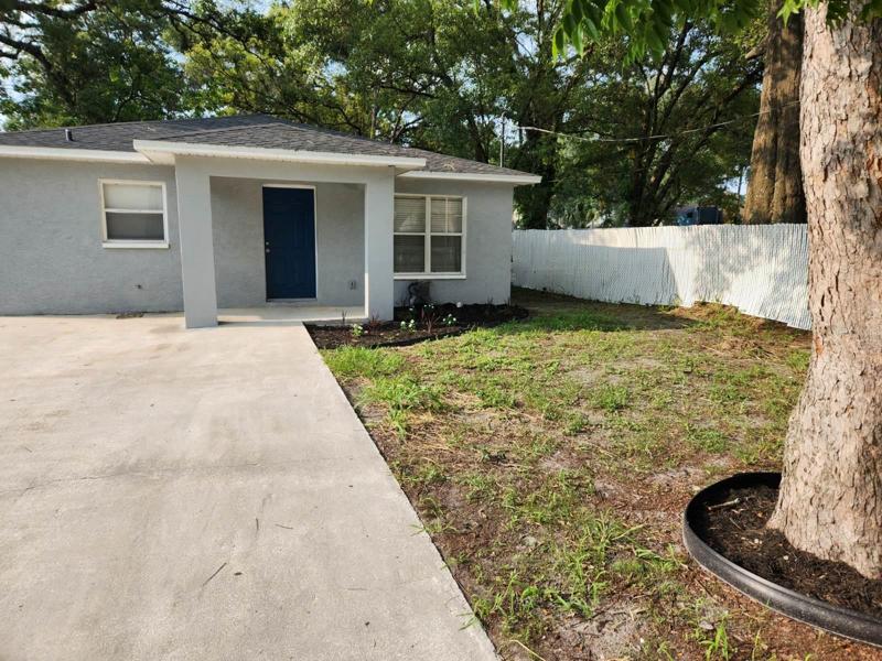 2 Car Driveway, Large Yard with privacy