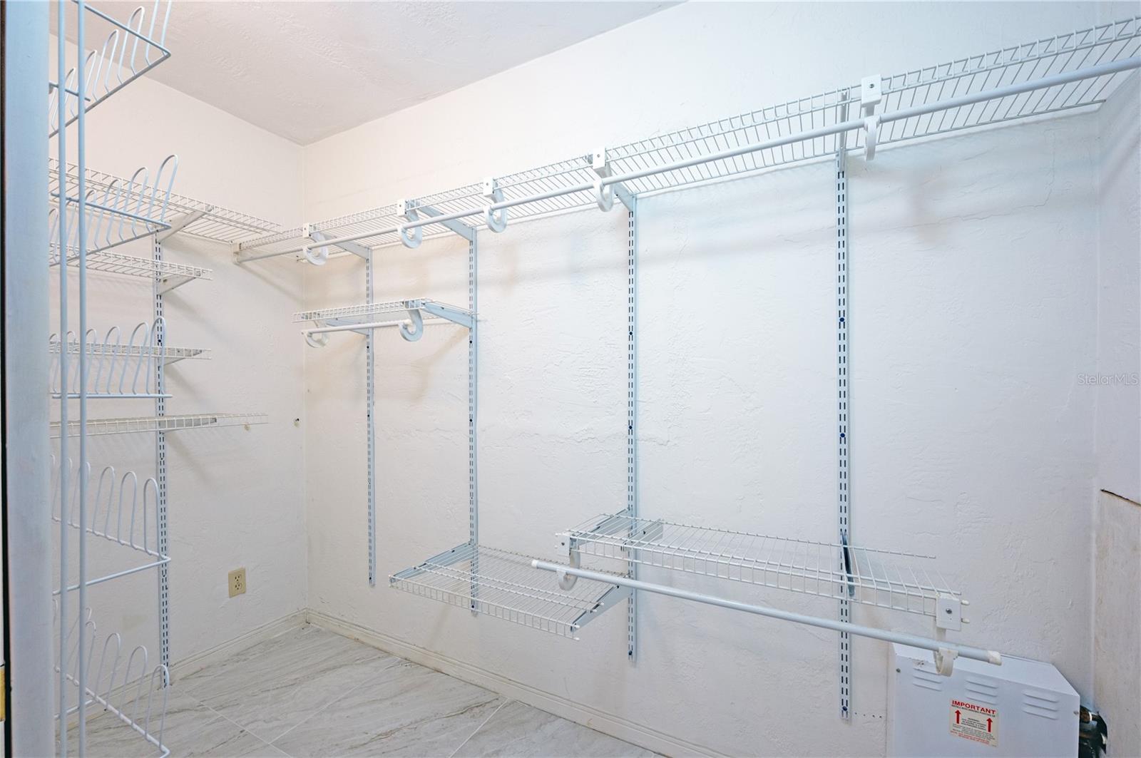 Walk-in closet