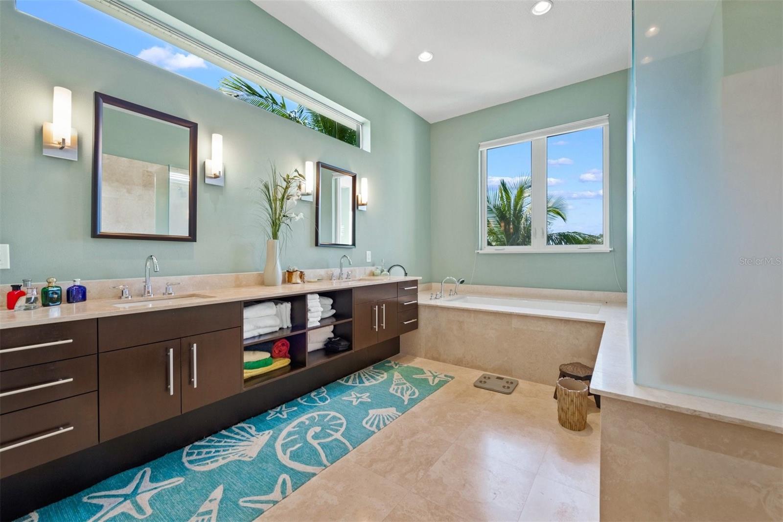 Spa-style Bath