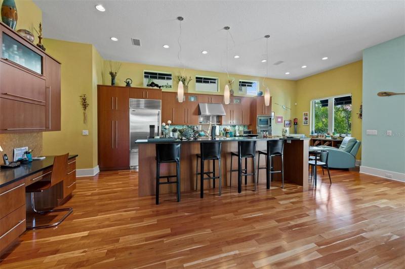 Chef's open Kitchen