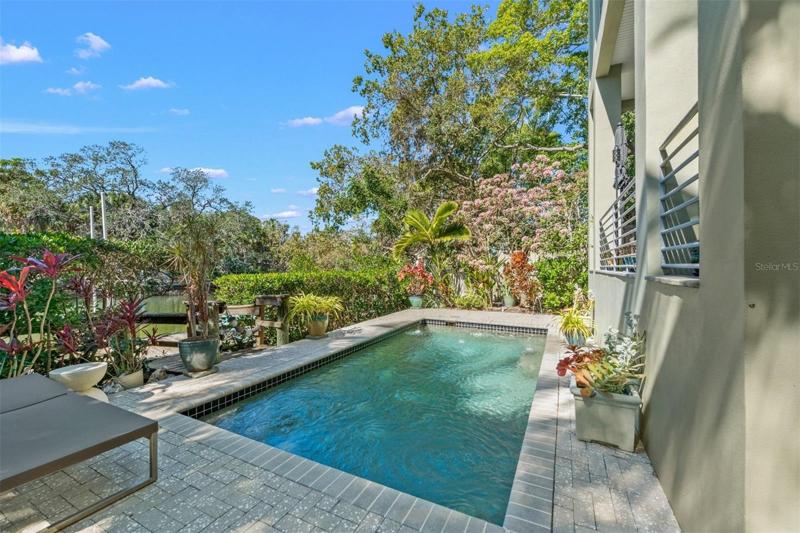 Paver Deck