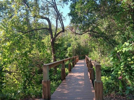 Well maintained walkway to beautiful Deep Lake