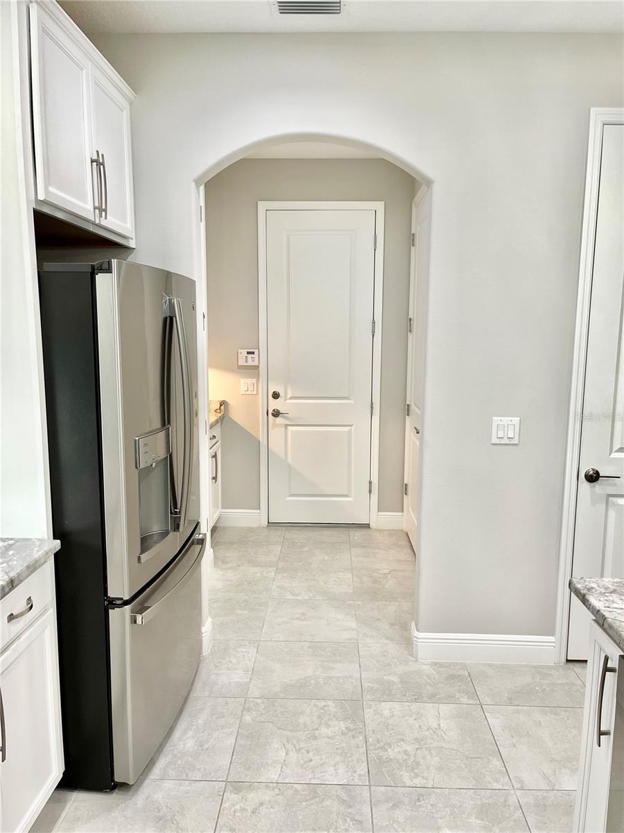 OWNER'S ENTRANCE