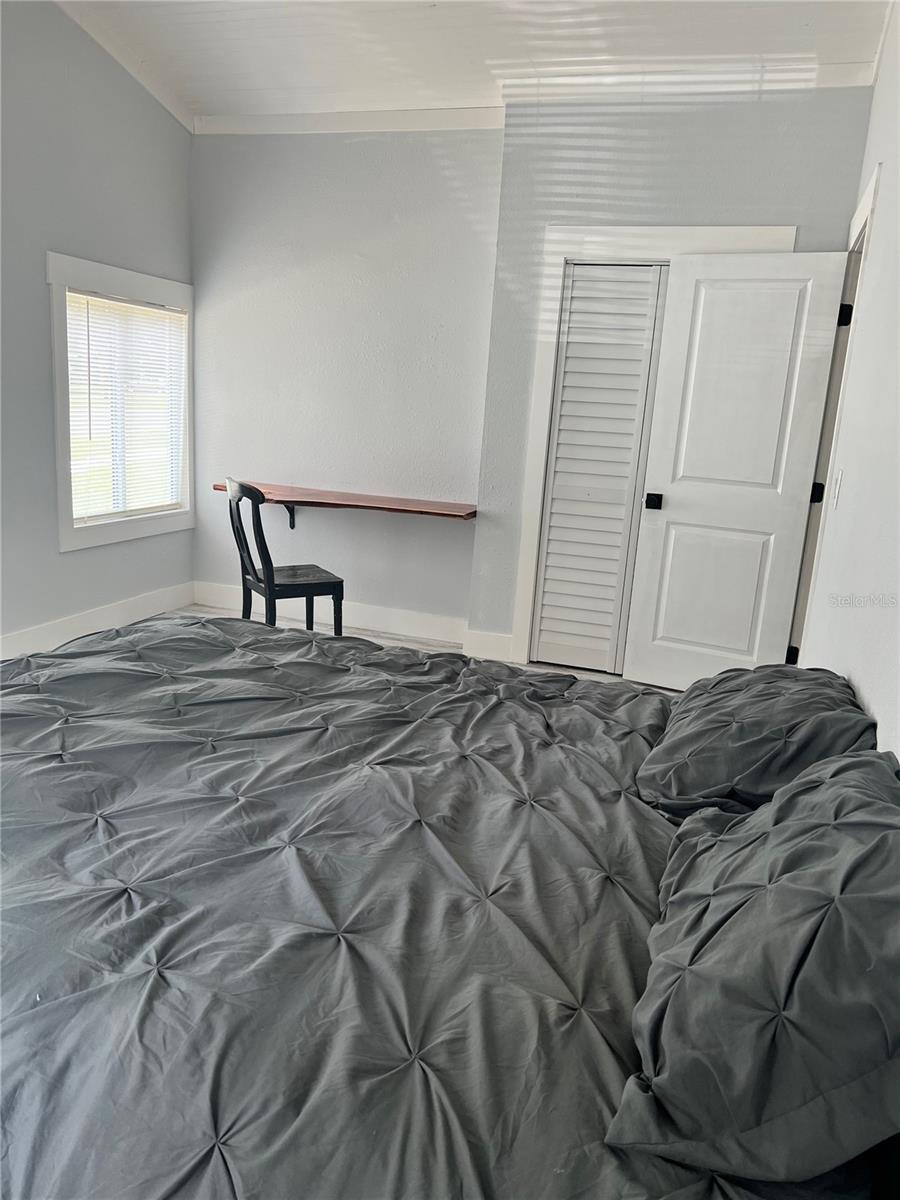 Bedroom 3 or office or den....11'4" X 16'11"