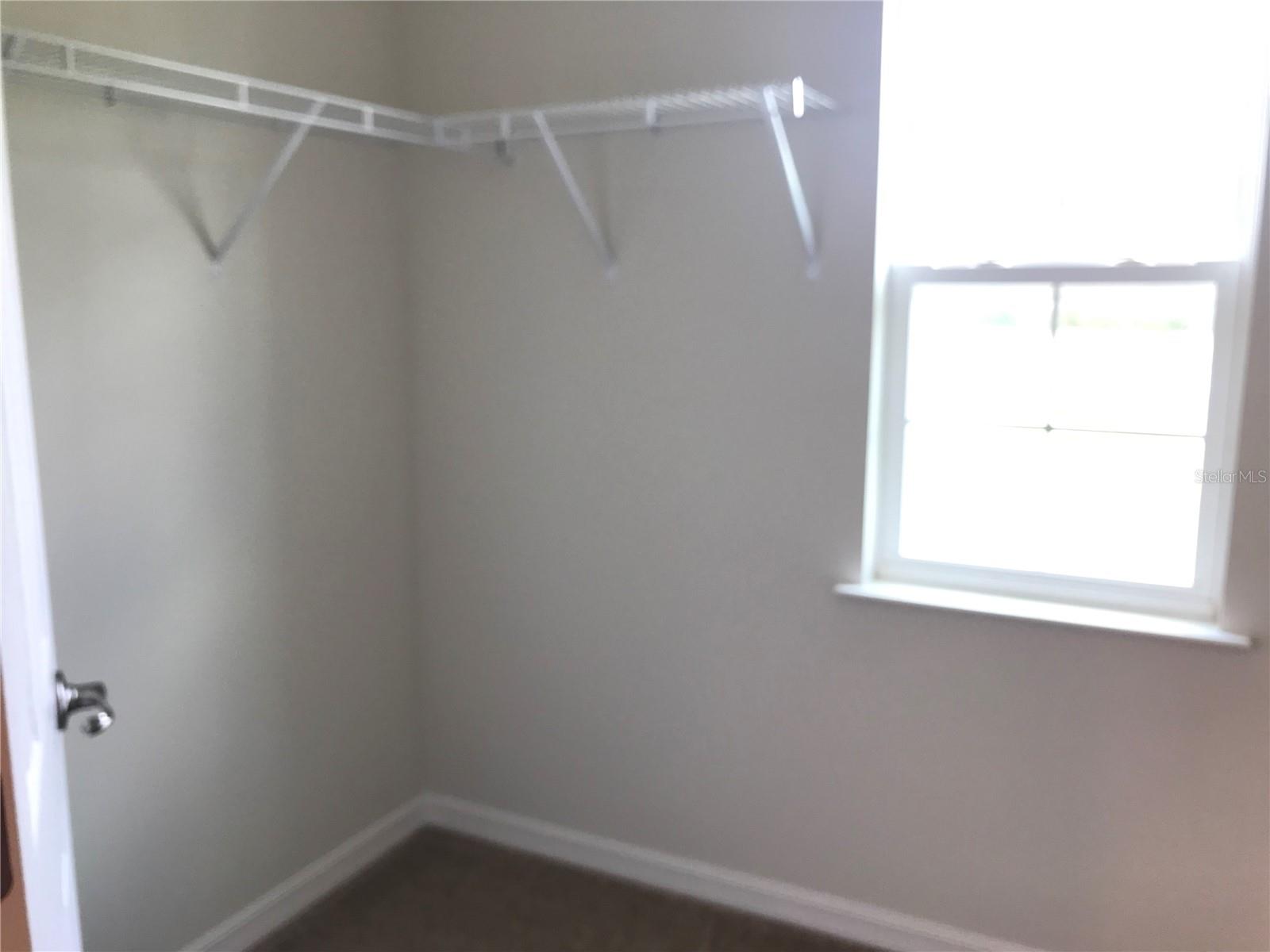 walk in closet