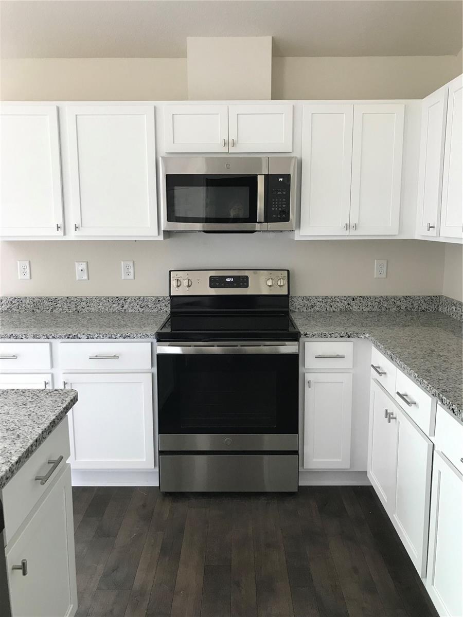 stove and microwave that vents outside.
