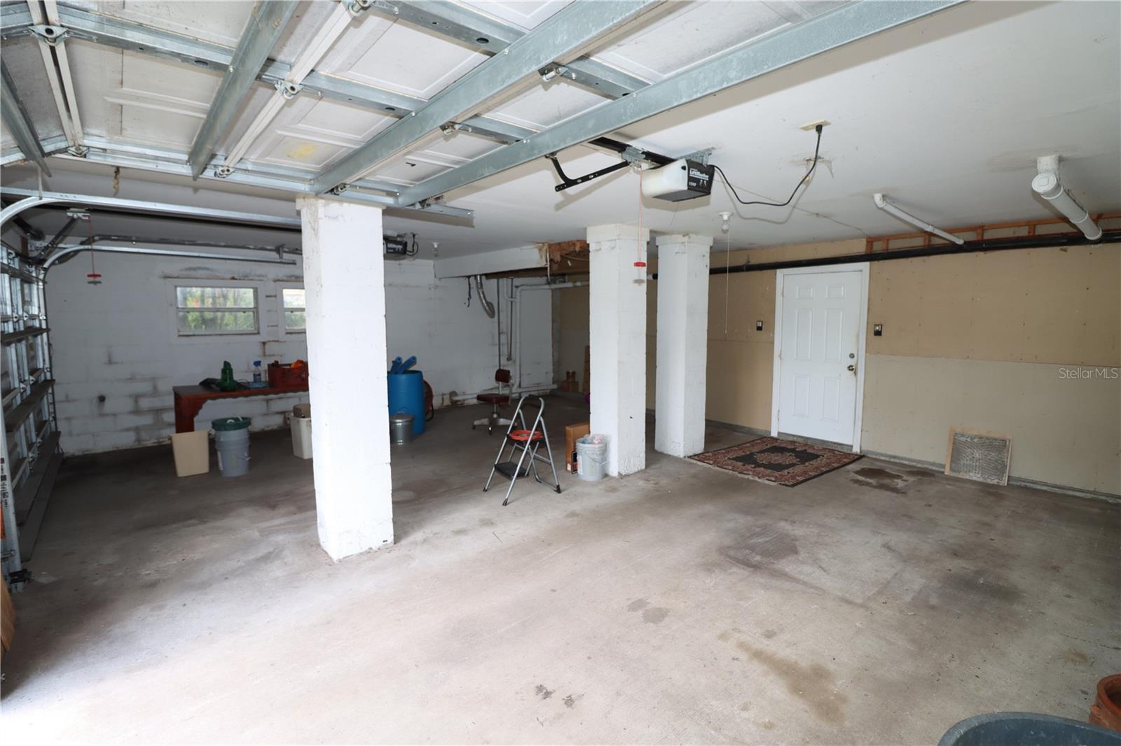 2 bay Garage