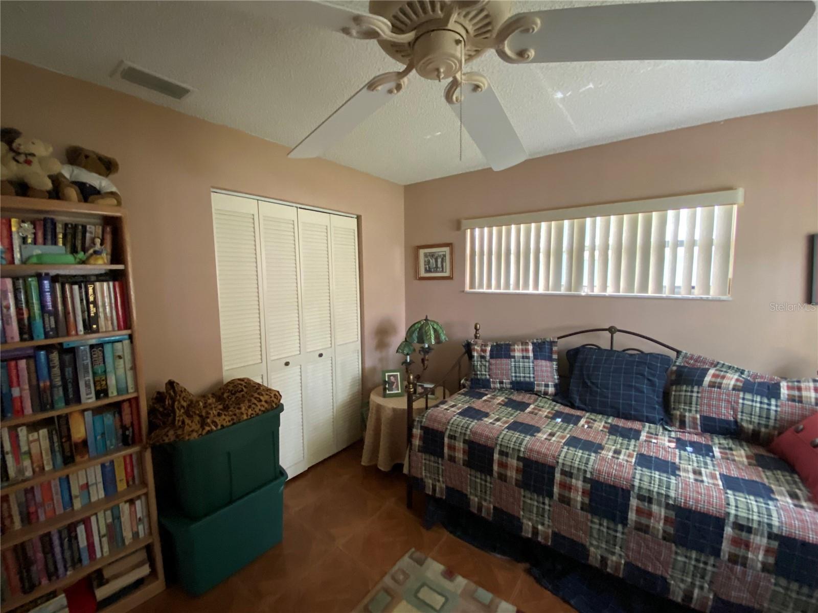 Guest bedroom