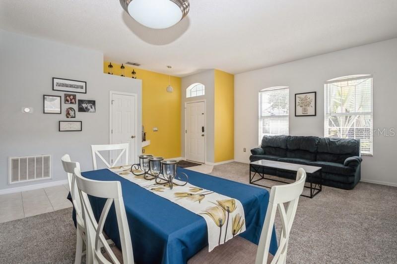 Living/Dining Combo room toward f door