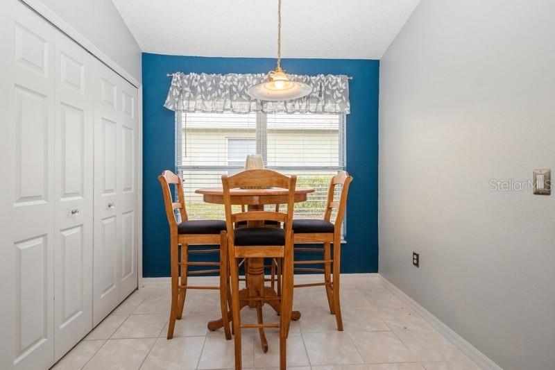 breakfast nook