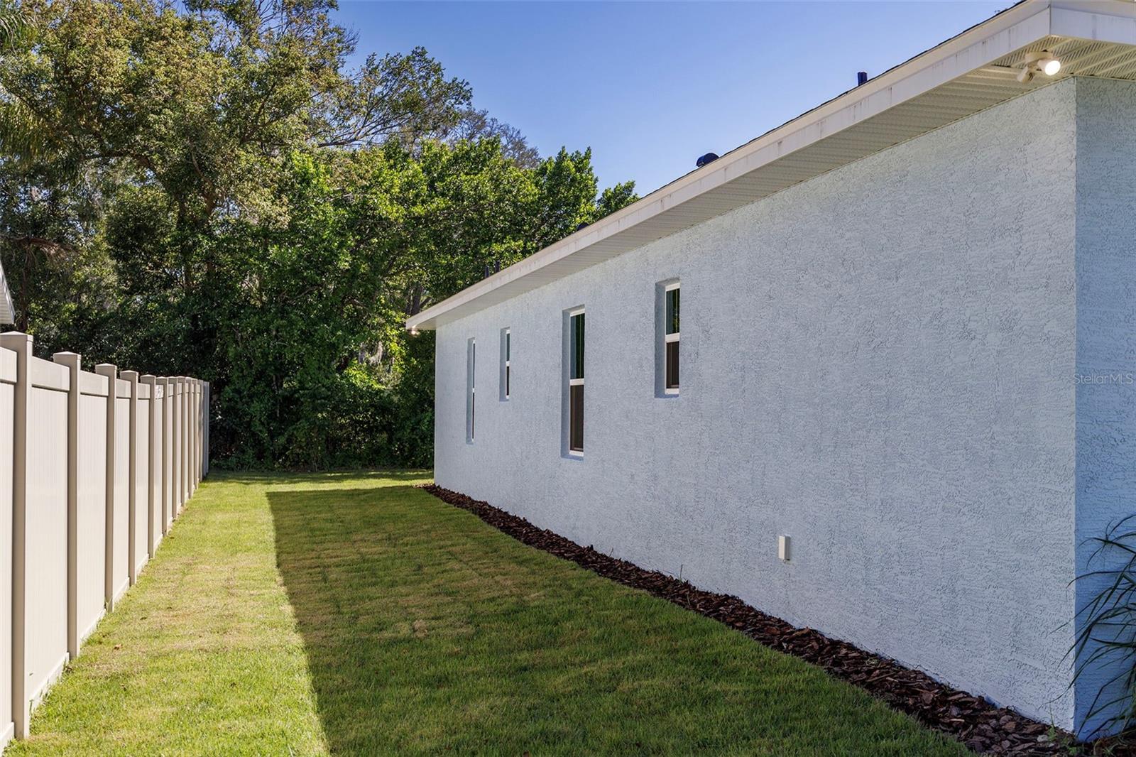 side yard